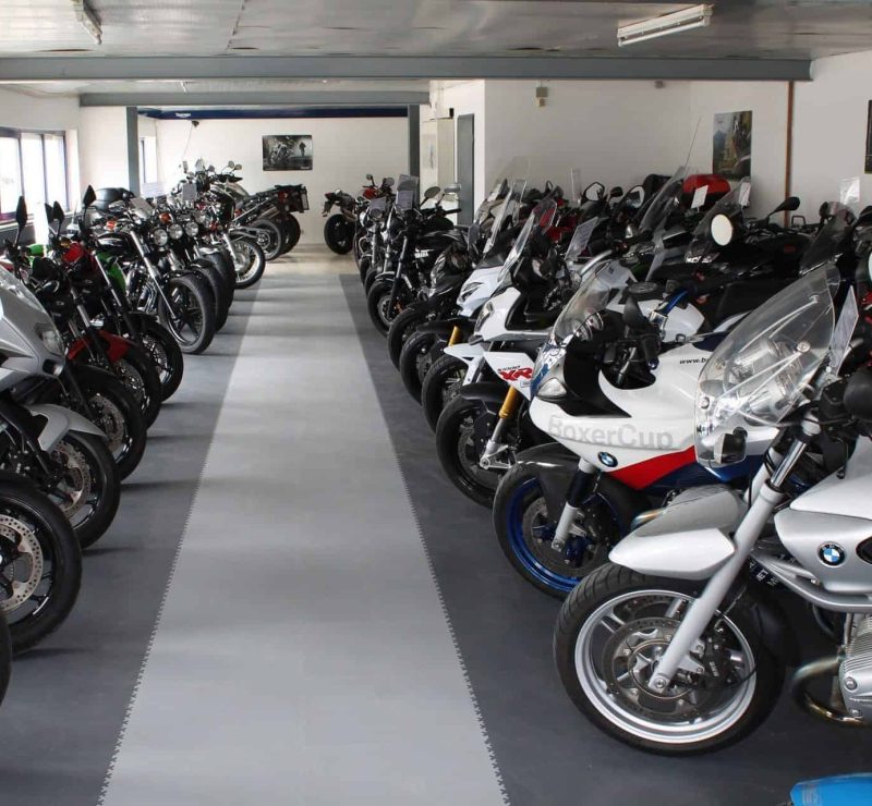 Prodejna motocyklů, Německo