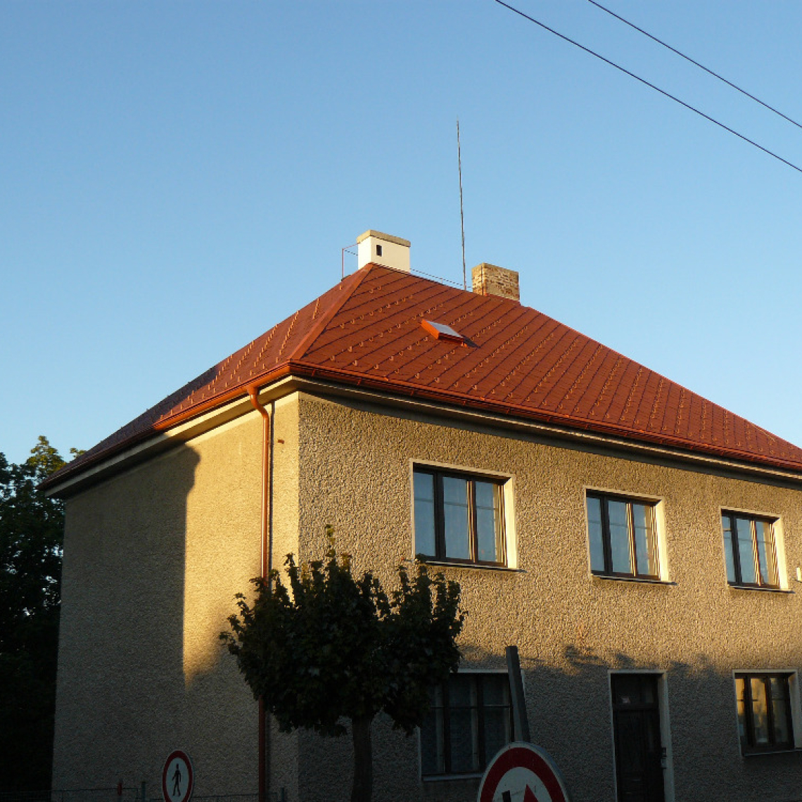 Flex 34, ECO Classic Red - Náchod