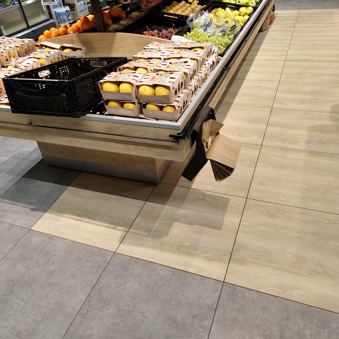 Podłoga PVC do centrum handlowego