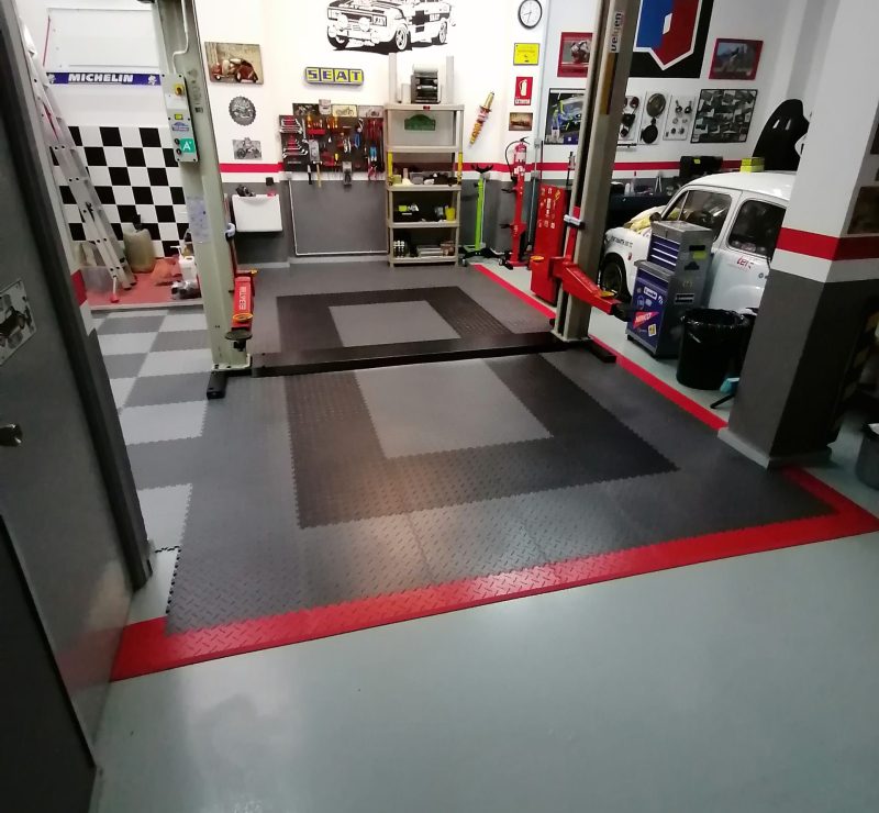 Autoservis, Španělsko