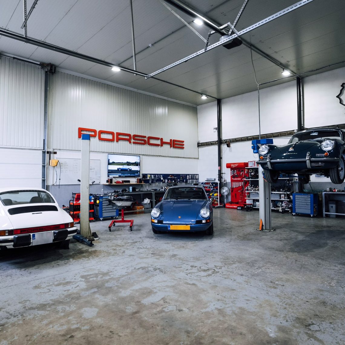 Porsche servis a restauratérská dílna, Slovensko