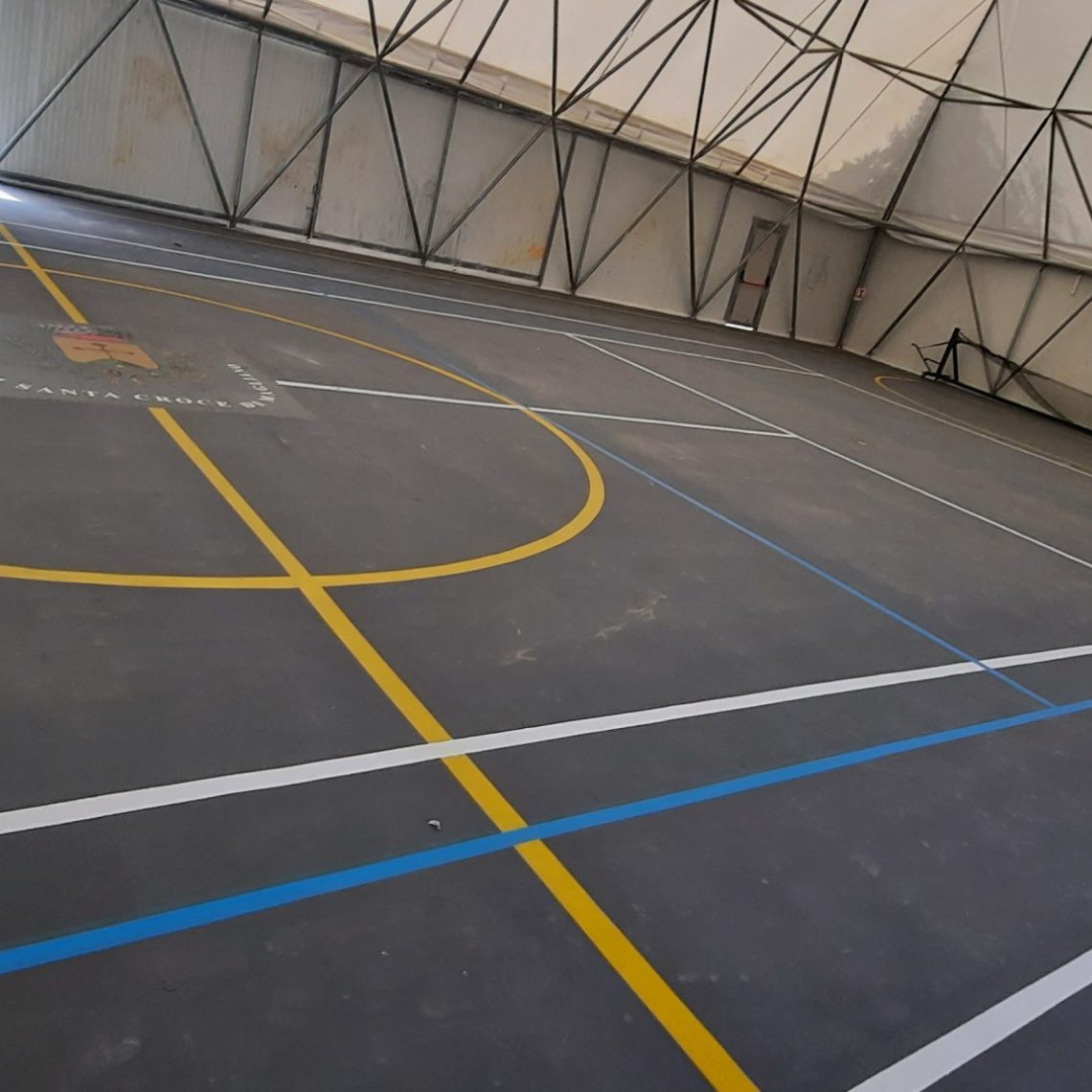 Hala sportowa, Włochy