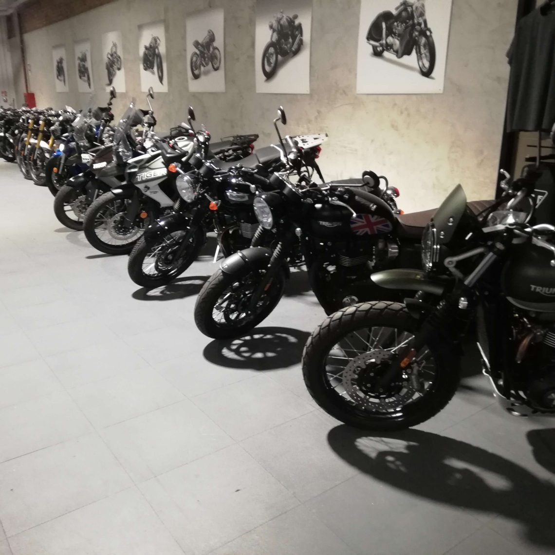 Salon motocyklowy, Włochy