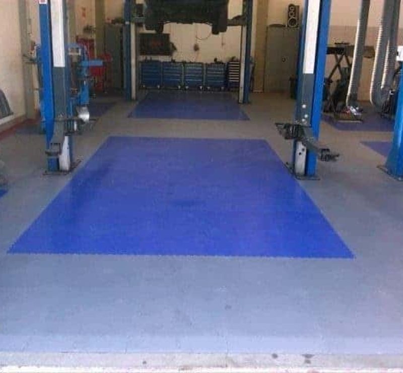 Autoservis, Polsko
