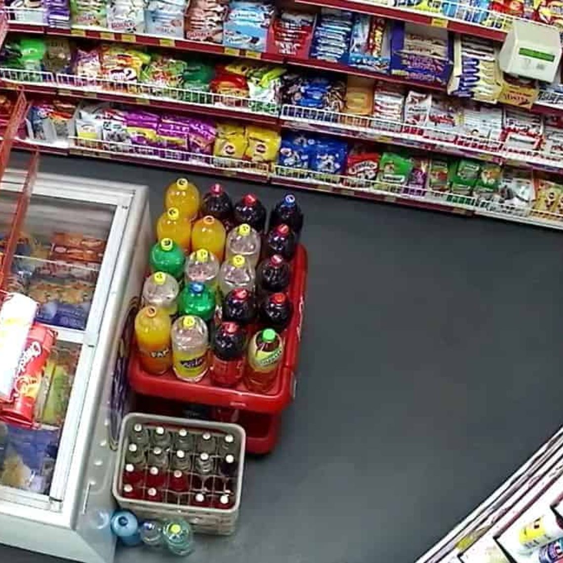 Sklep spożywczy, Polska